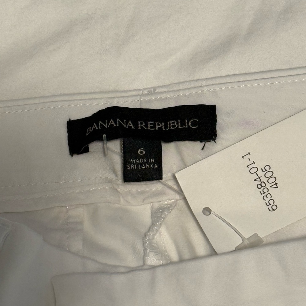 New! Banana Republic White Bermuda Shorts 🩳 Size: 6 - Picture 2 of 7